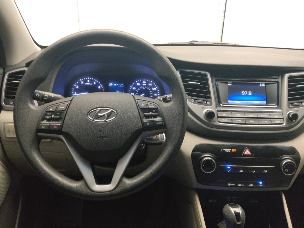 2017 Hyundai Tucson in Marietta, GA 30062 - 18093761 22