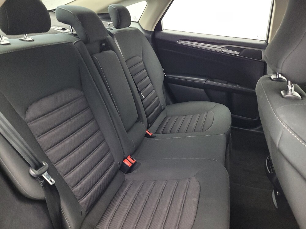 2019 Ford Fusion in Greensboro, NC 27407 - 18093765 19