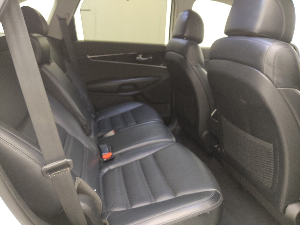 2017 Kia Sorento in Tallahassee, FL 32304 - 18093766 19