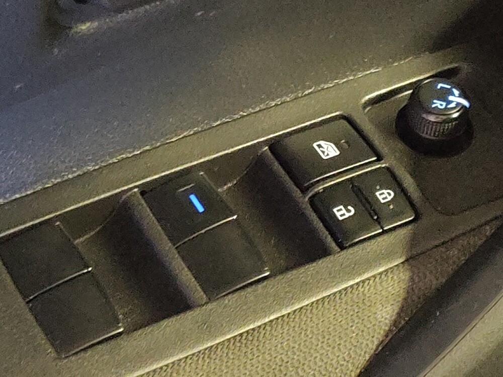 2022 Toyota Corolla in Tallahassee, FL 32304 - 18093770 27