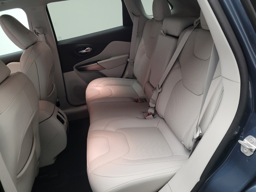 2021 Jeep Cherokee in Downey, CA 90241 - 18093772 18