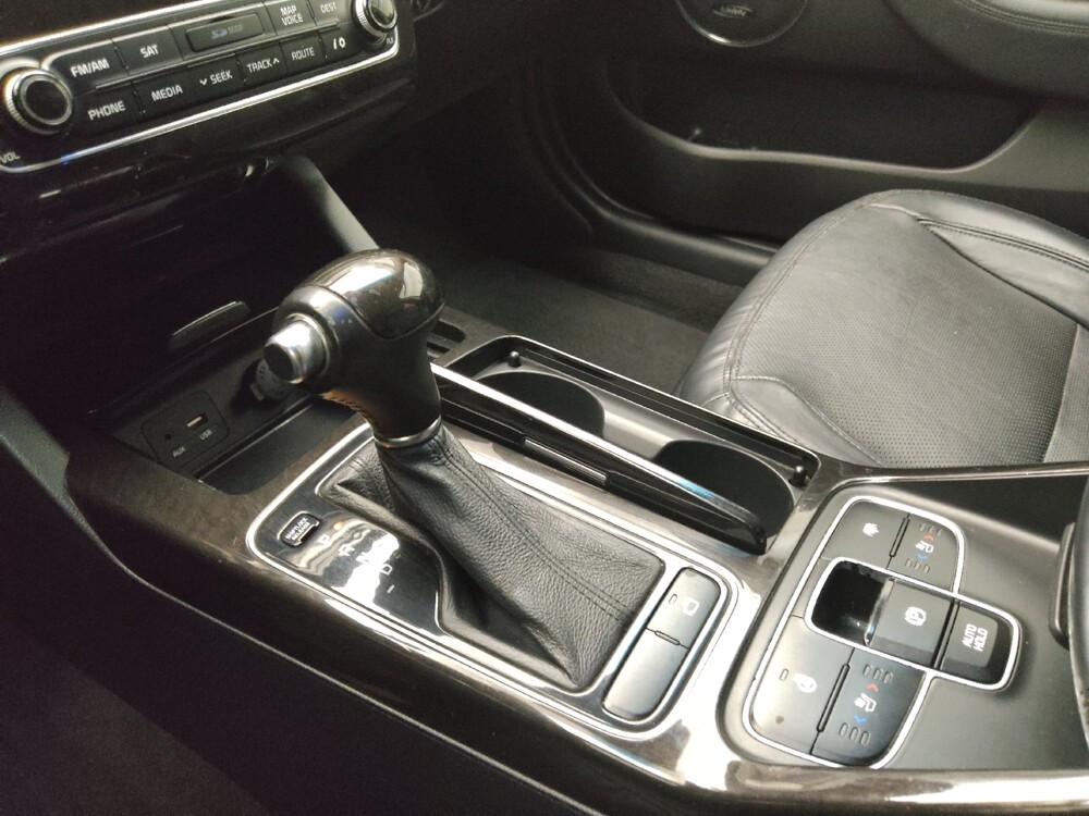 2016 Kia Cadenza in Lombard, IL 60148 - 18093773 26