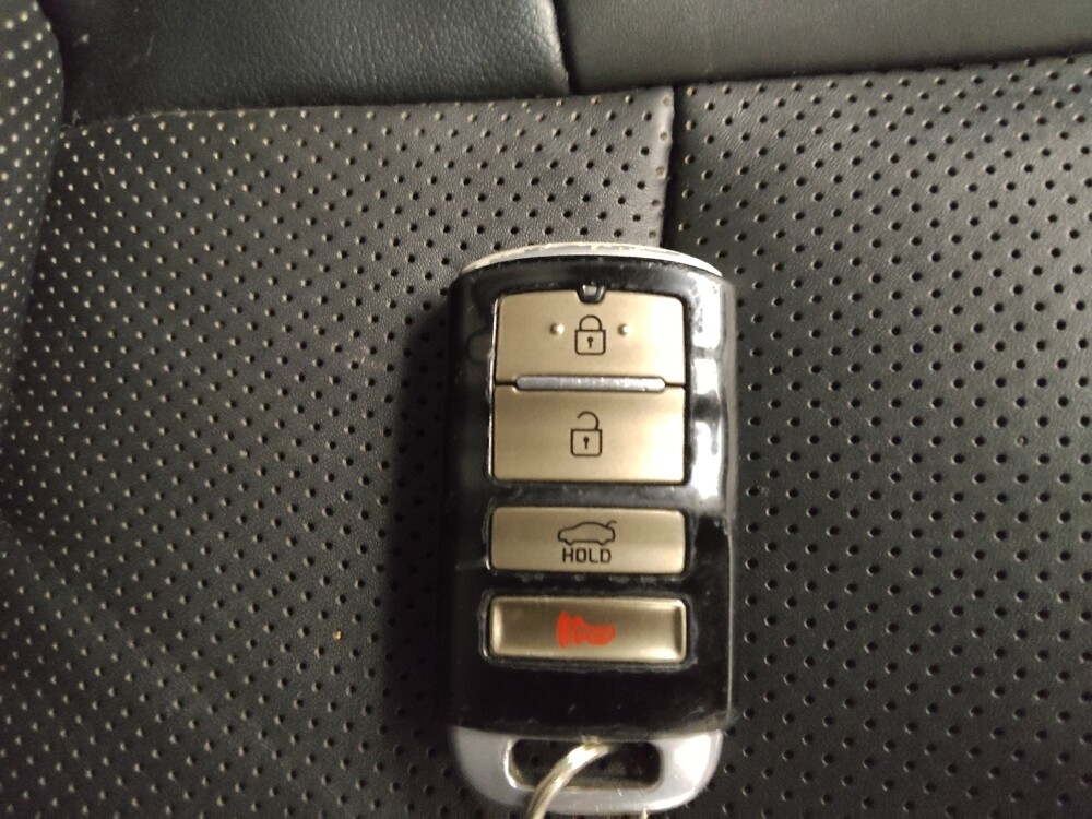 2016 Kia Cadenza in Lombard, IL 60148 - 18093773 32