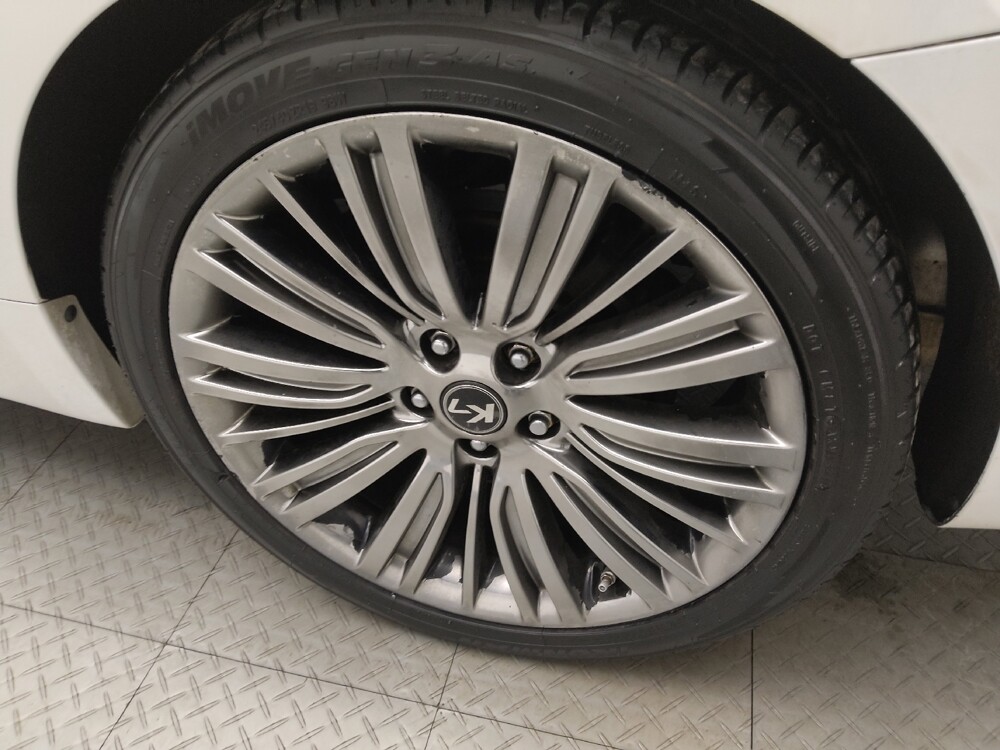 2016 Kia Cadenza in Lombard, IL 60148 - 18093773 31