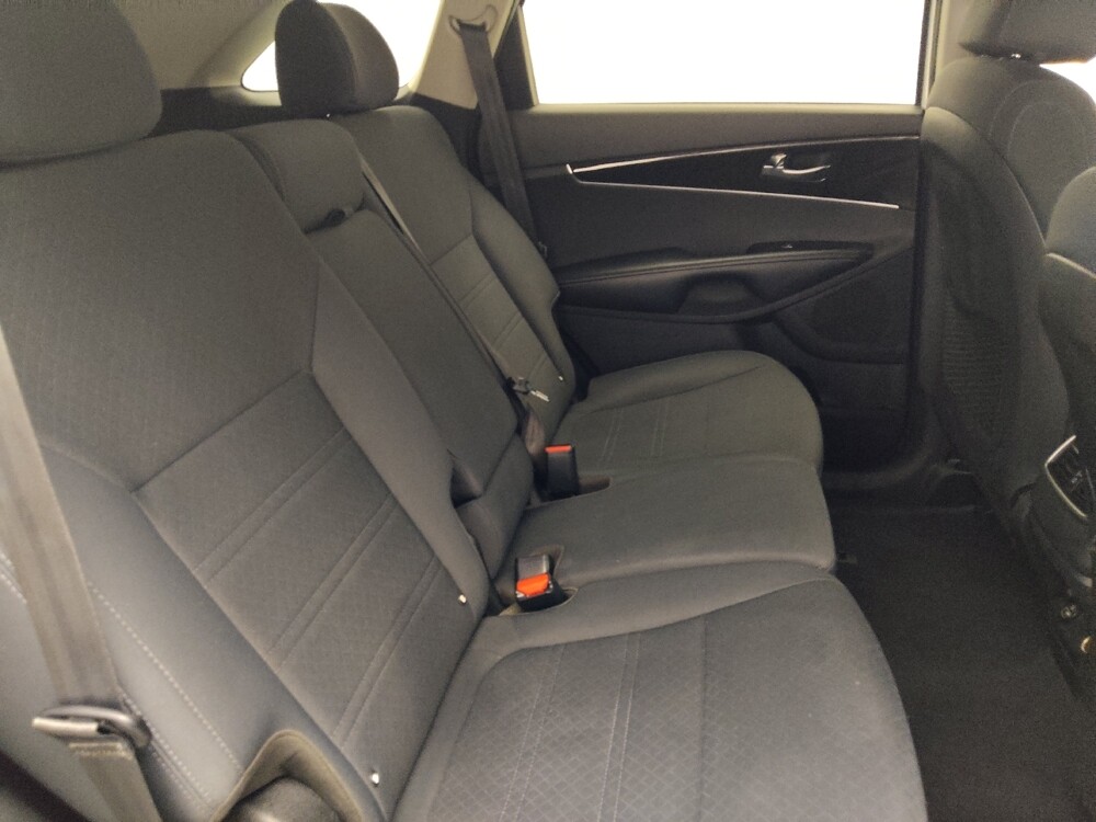 2020 Kia Sorento in Savannah, GA 31419 - 18093774 19