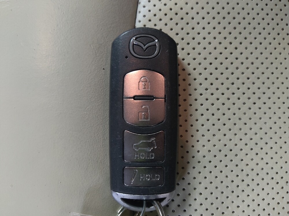 2018 Mazda CX-5 in Tampa, FL 33612 - 18093776 32