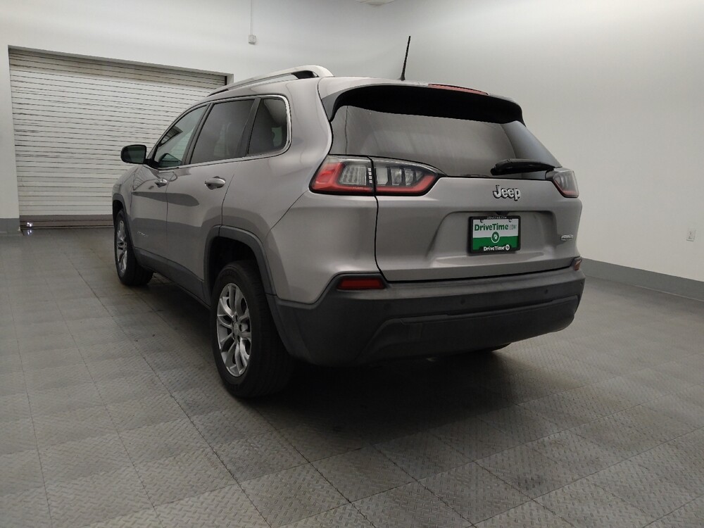 2019 Jeep Cherokee in Glendale, AZ 85301 - 18093784 5