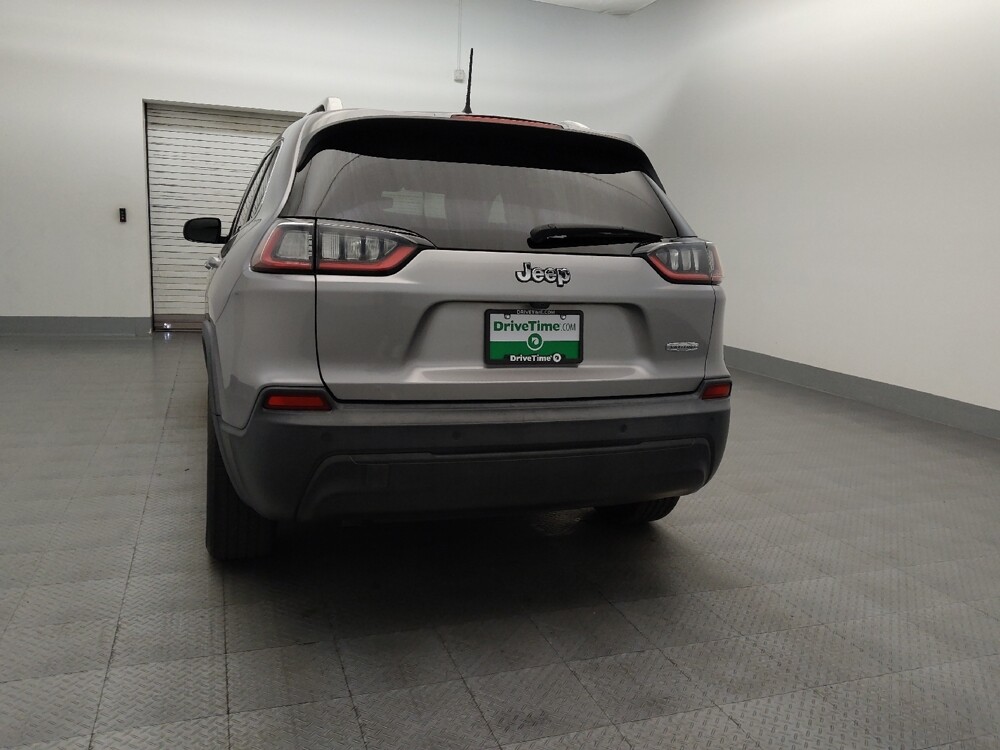 2019 Jeep Cherokee in Glendale, AZ 85301 - 18093784 6