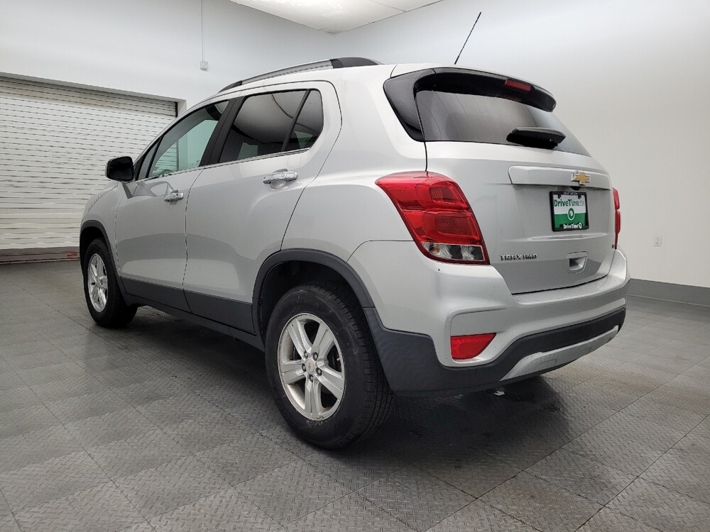 2017 Chevrolet Trax in Glendale, AZ 85301 - 18093787 5