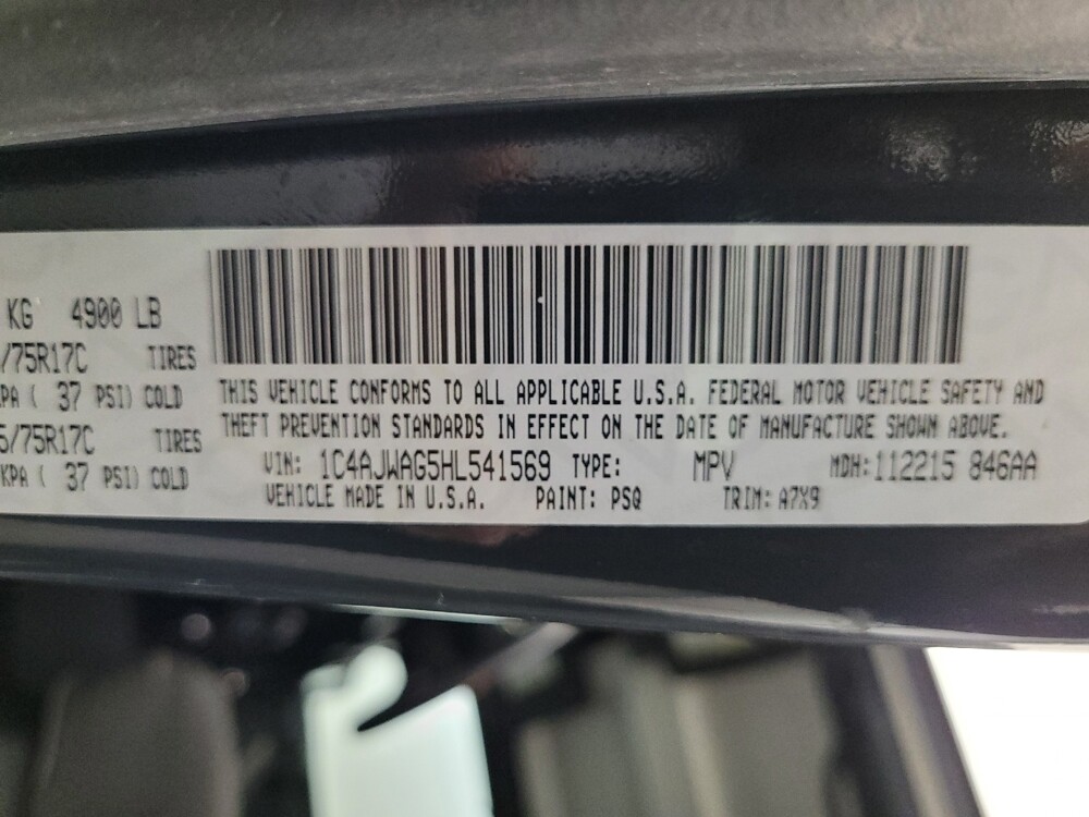 2017 Jeep Wrangler in Glendale, AZ 85301 - 18093788 33