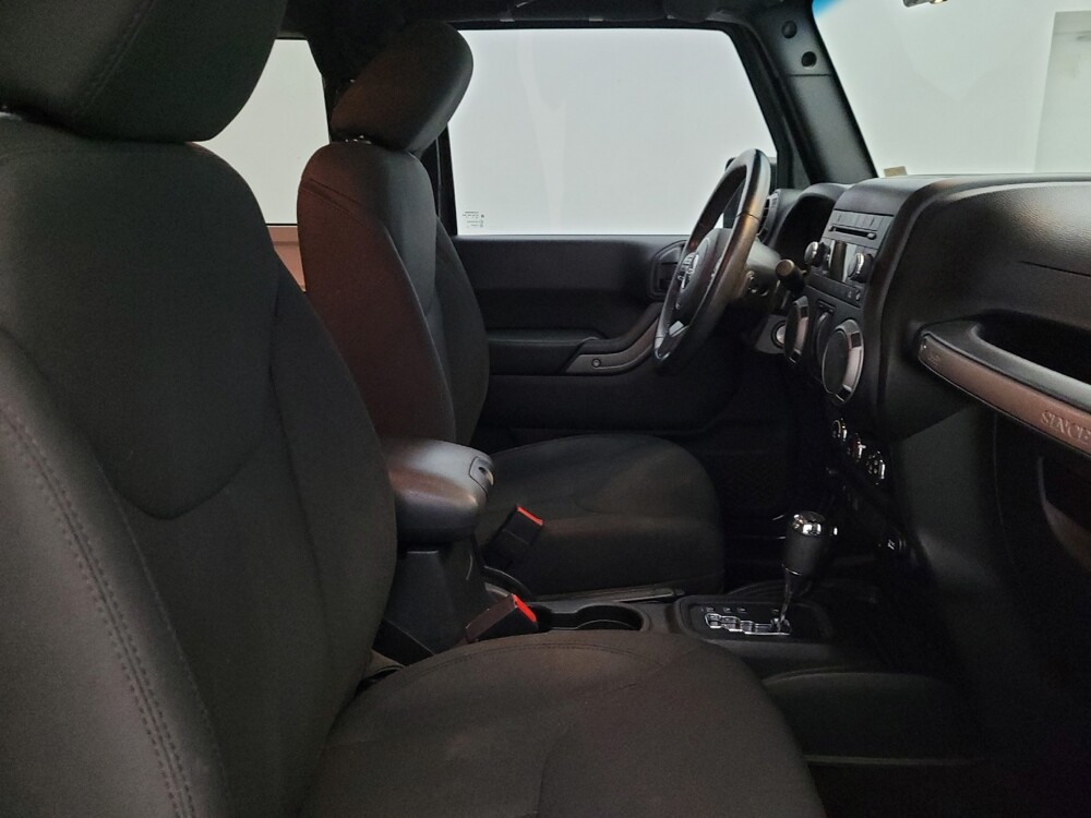 2017 Jeep Wrangler in Glendale, AZ 85301 - 18093788 21