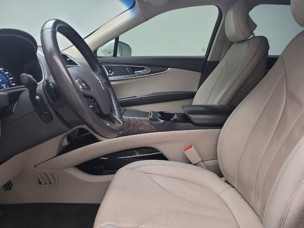 2018 Lincoln MKX in Grand Rapids, MI 49508 - 18093789 17