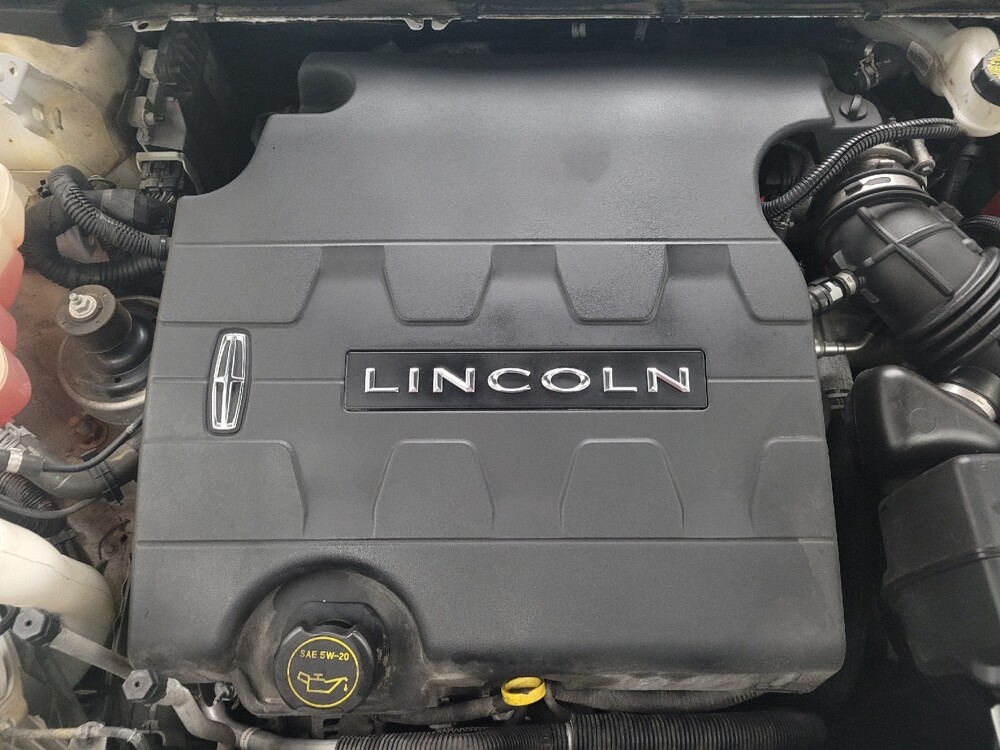 2018 Lincoln MKX in Grand Rapids, MI 49508 - 18093789 30