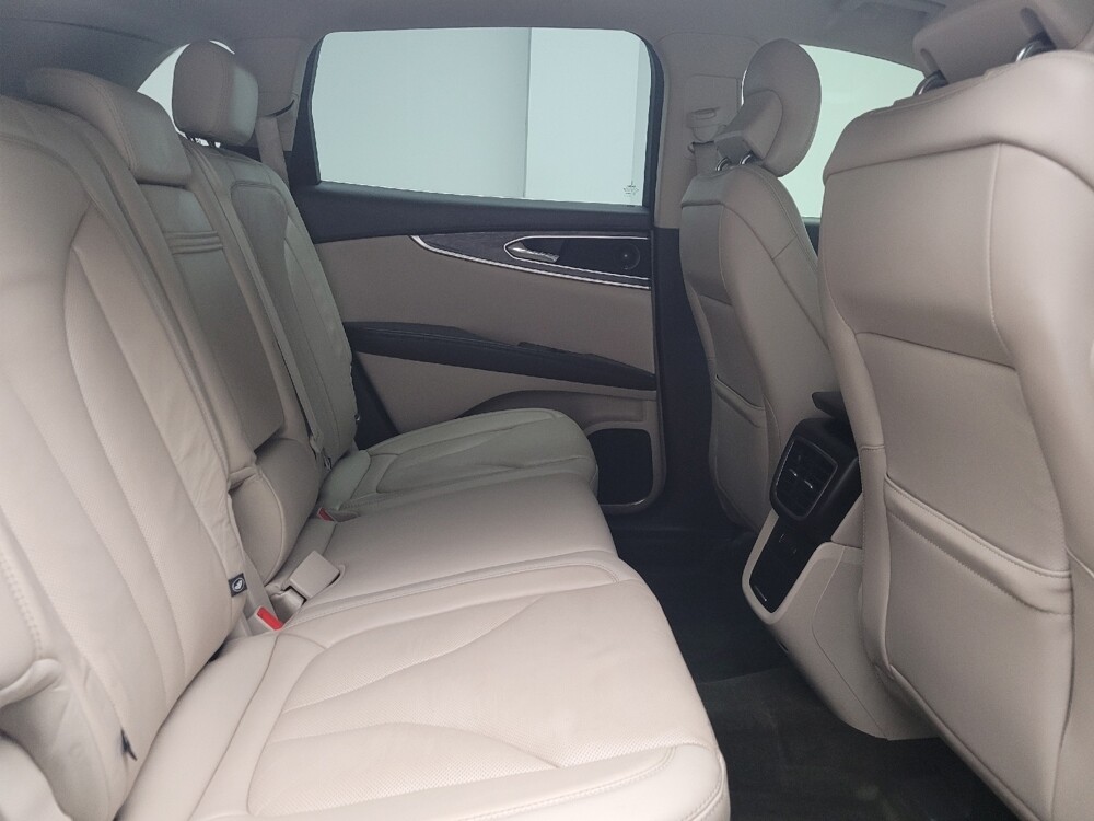 2018 Lincoln MKX in Grand Rapids, MI 49508 - 18093789 19