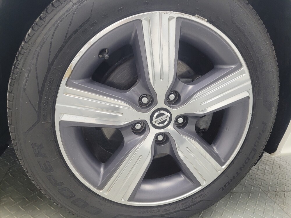 2019 Nissan Altima in Indianapolis, IN 46219 - 18093790 31