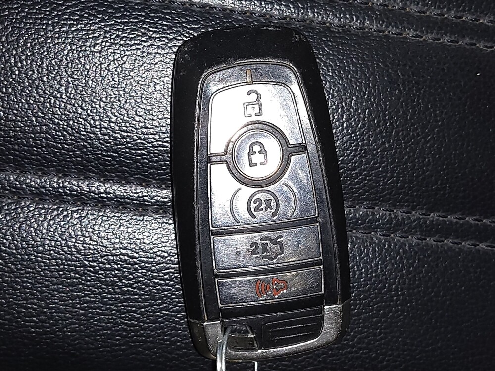 2019 Ford Edge in Fort Worth, TX 76116 - 18093797 32