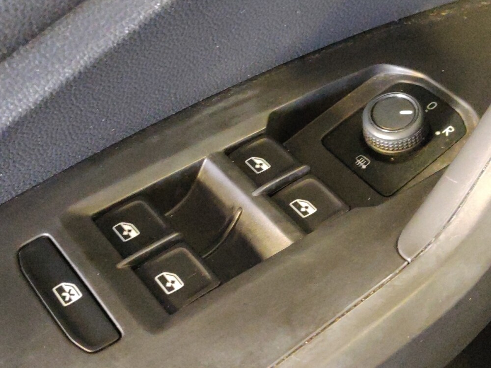 2020 Volkswagen Jetta in Houston, TX 77060 - 18093803 27