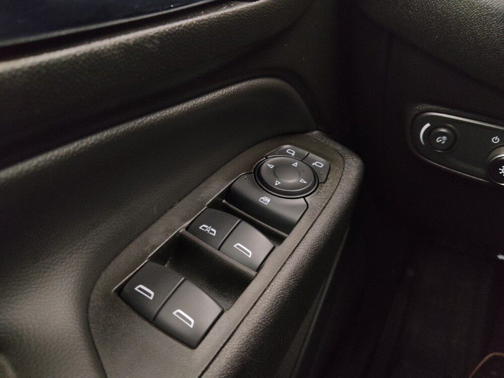 2021 Chevrolet Equinox in Independence, MO 64055 - 18093810 27