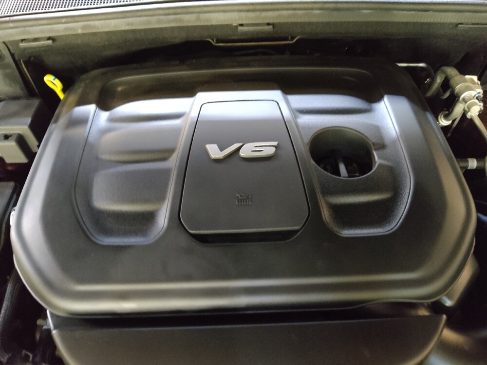 2016 Jeep Grand Cherokee in Charleston, SC 29414 - 18093815 30