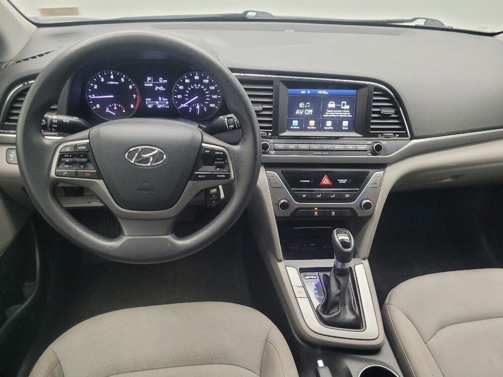 2017 Hyundai Elantra in Indianapolis, IN 46222 - 18093816 22