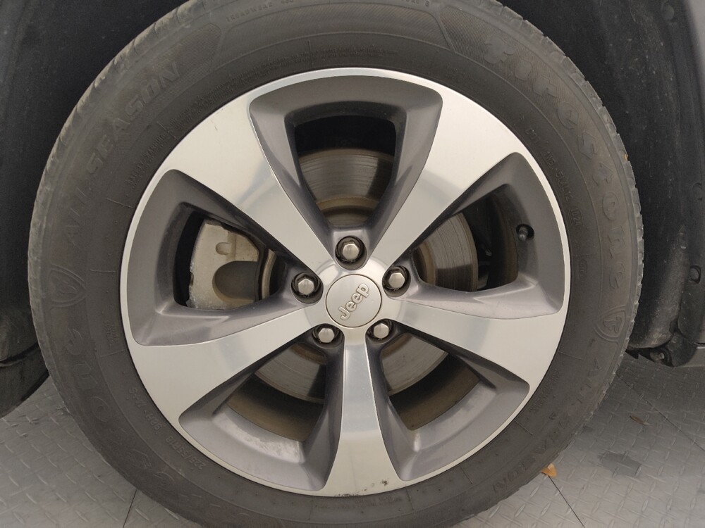 2019 Jeep Cherokee in Tallahassee, FL 32304 - 18093821 31