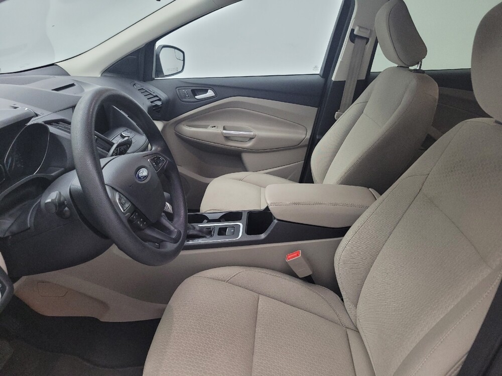 2018 Ford Escape in Memphis, TN 38128 - 18093830 17