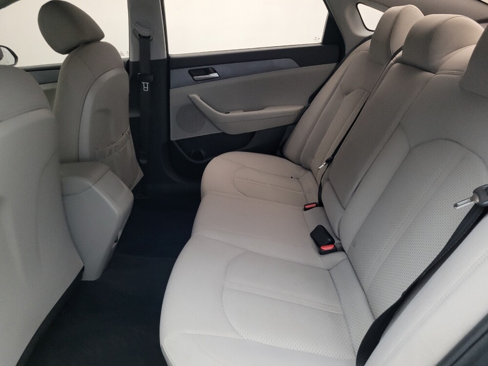 2018 Hyundai Sonata in West Palm Beach, FL 33409 - 18093832 18