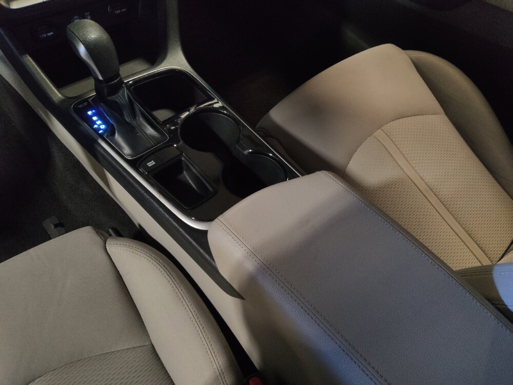 2018 Hyundai Sonata in West Palm Beach, FL 33409 - 18093832 26