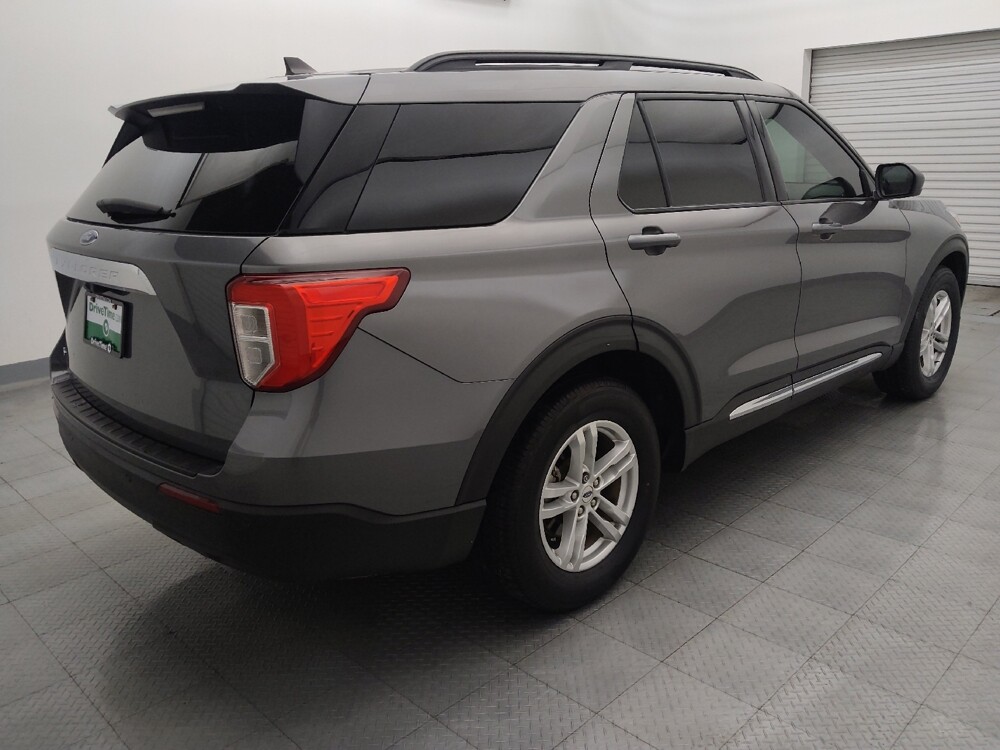 2022 Ford Explorer in Houston, TX 77060 - 18093835 9