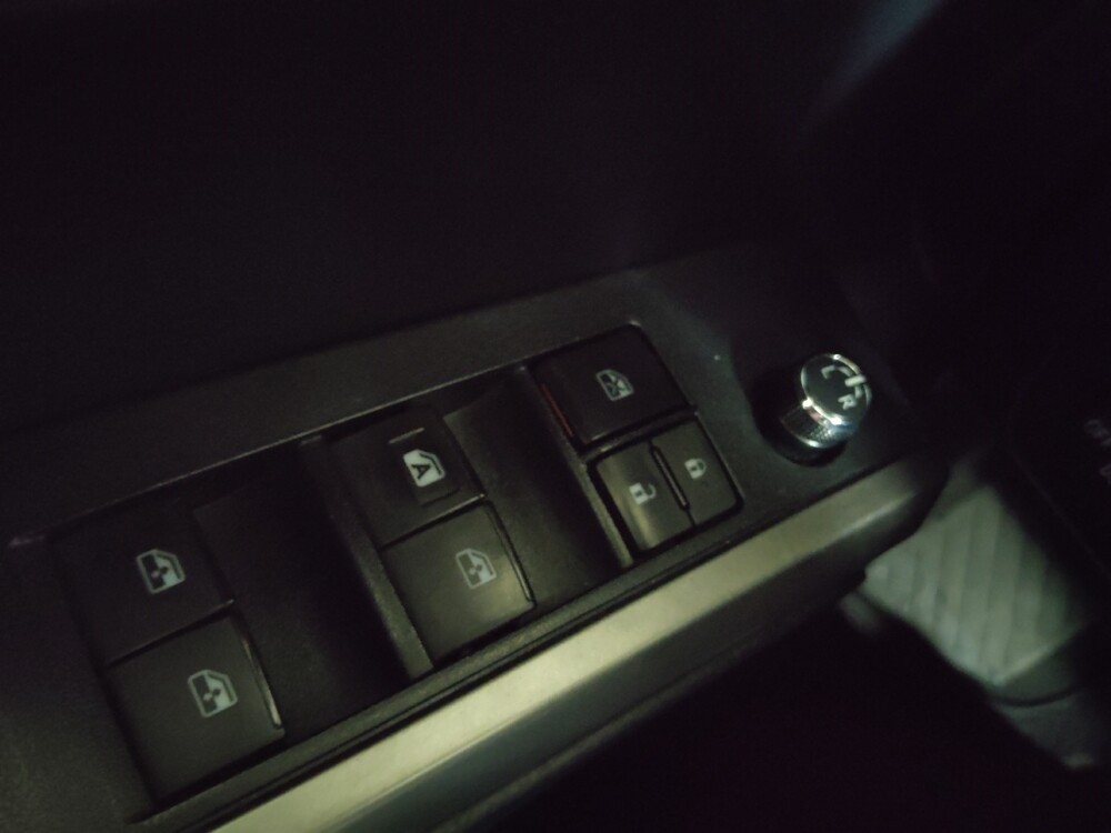 2016 Toyota Tacoma in Athens, GA 30606 - 18093837 27