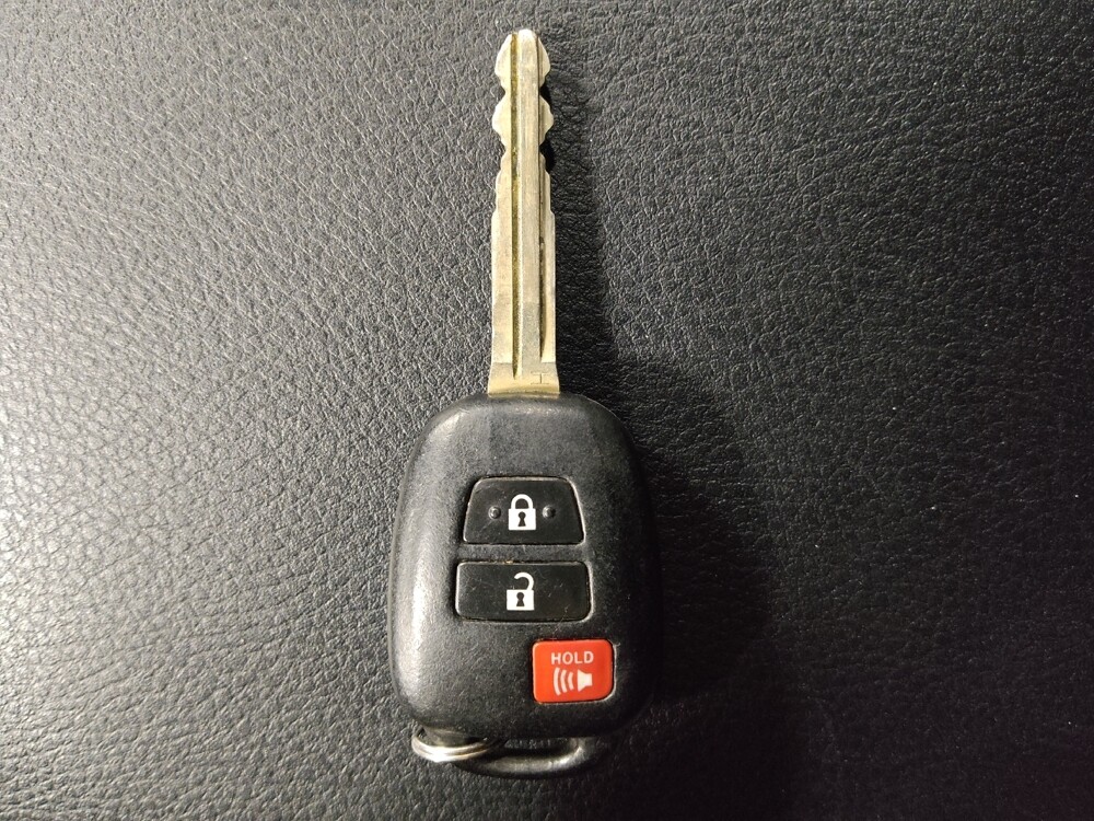 2016 Toyota Tacoma in Athens, GA 30606 - 18093837 32