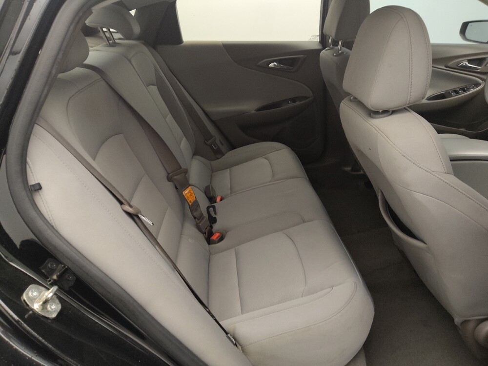 2019 Chevrolet Malibu in Houston, TX 77034 - 18093838 19