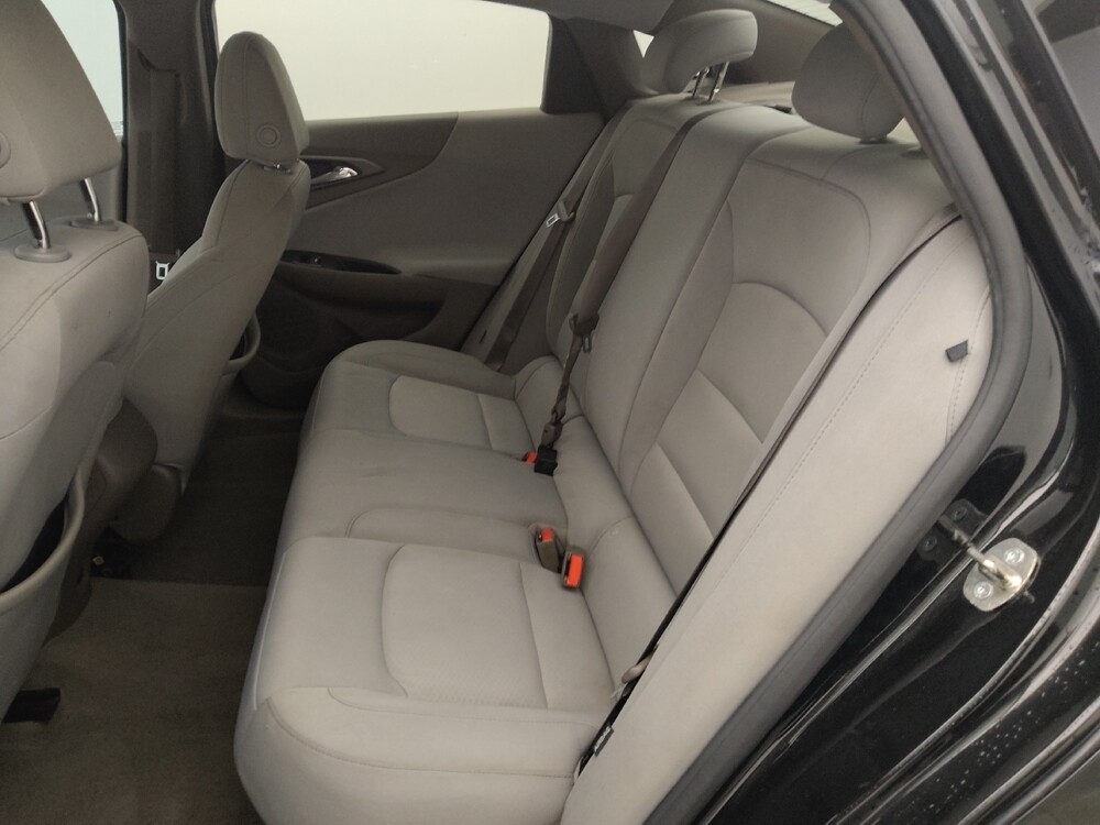 2019 Chevrolet Malibu in Houston, TX 77034 - 18093838 18