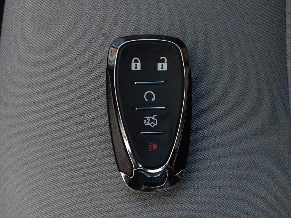 2019 Chevrolet Malibu in Houston, TX 77034 - 18093838 32