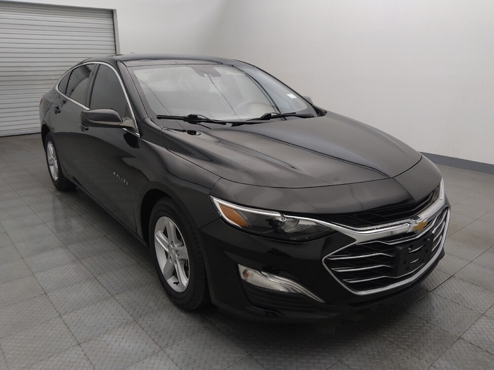 2019 Chevrolet Malibu in Houston, TX 77034 - 18093838 13