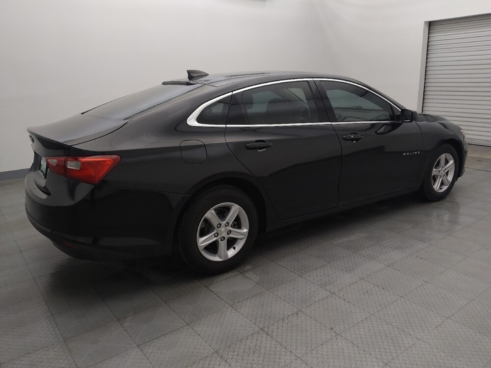 2019 Chevrolet Malibu in Houston, TX 77034 - 18093838 10