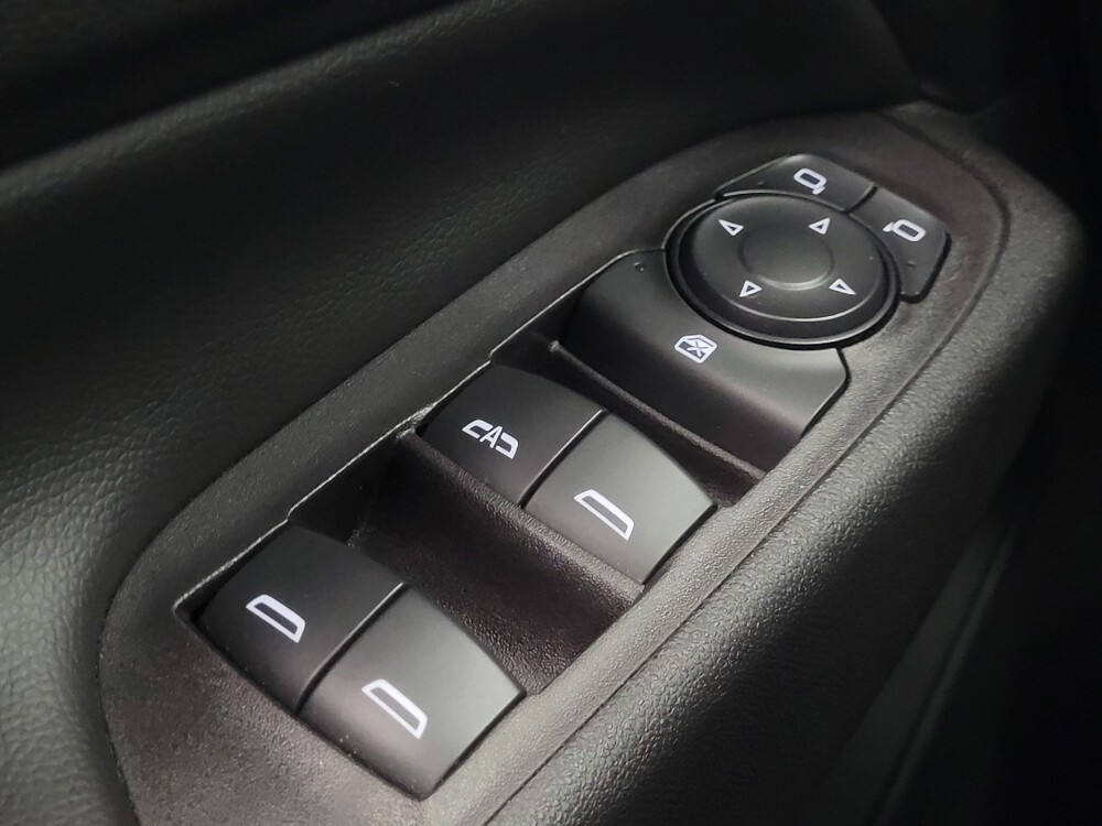 2020 Chevrolet Equinox in Highland, IN 46322 - 18093839 27