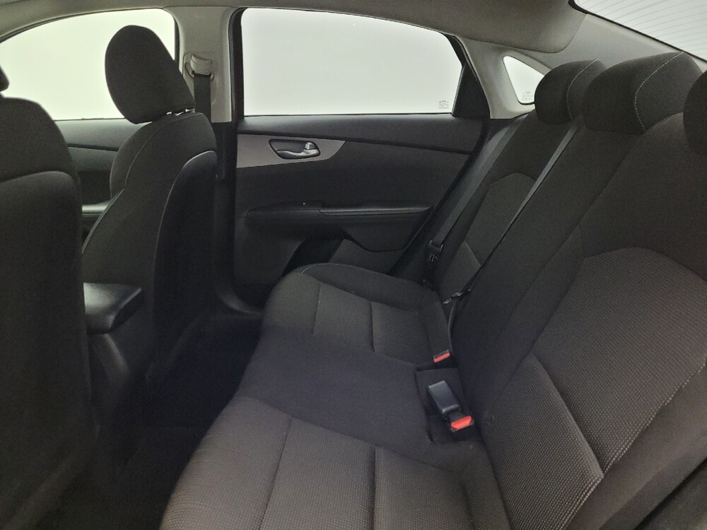 2019 Kia Forte in Mesa, AZ 85210 - 18093850 18