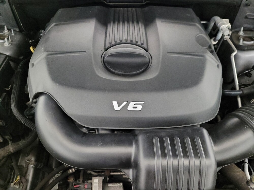 2015 Jeep Grand Cherokee in Mesa, AZ 85210 - 18093851 31