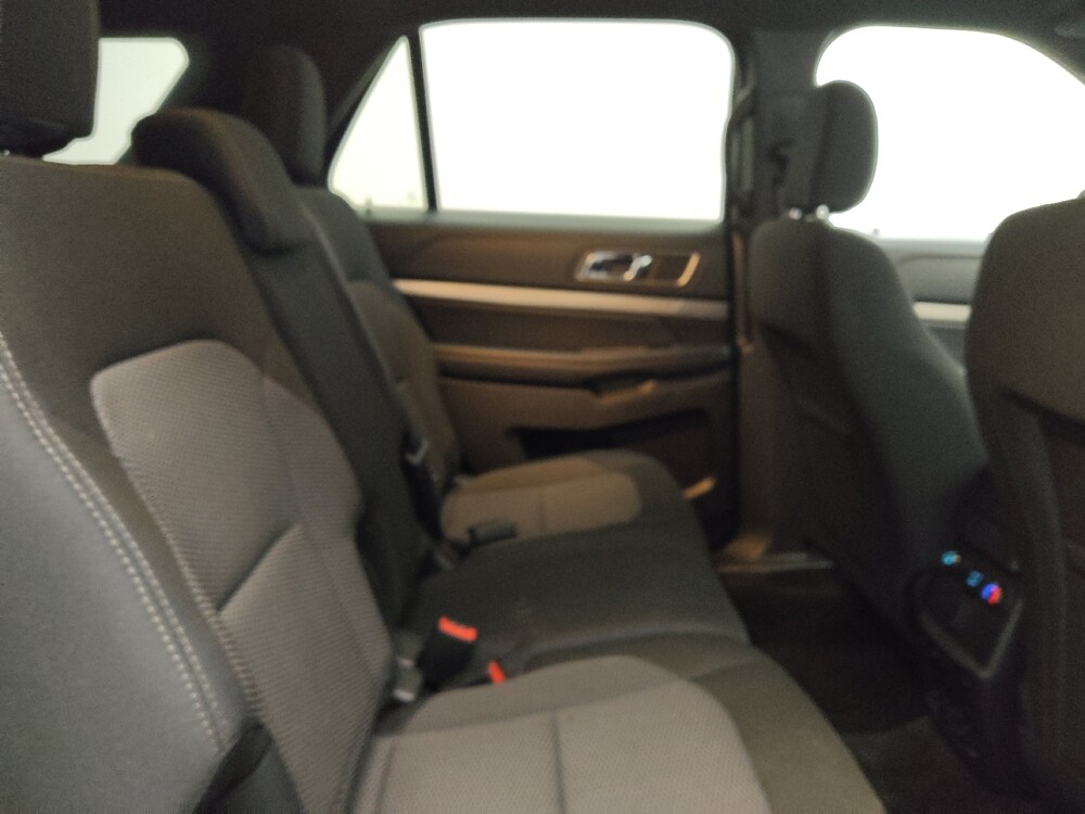 2018 Ford Explorer in Midlothian, IL 60445 - 18093852 19