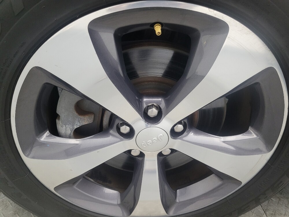 2019 Jeep Cherokee in Marietta, GA 30062 - 18093857 31