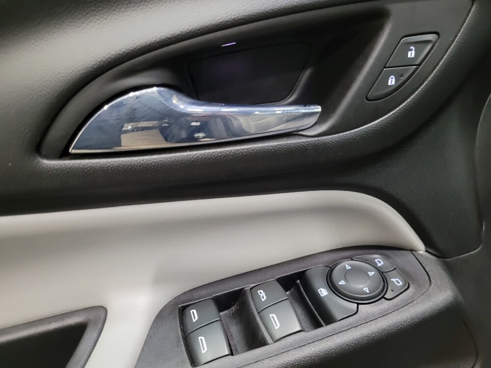 2018 Chevrolet Equinox in Woodbridge, VA 22191 - 18093863 27