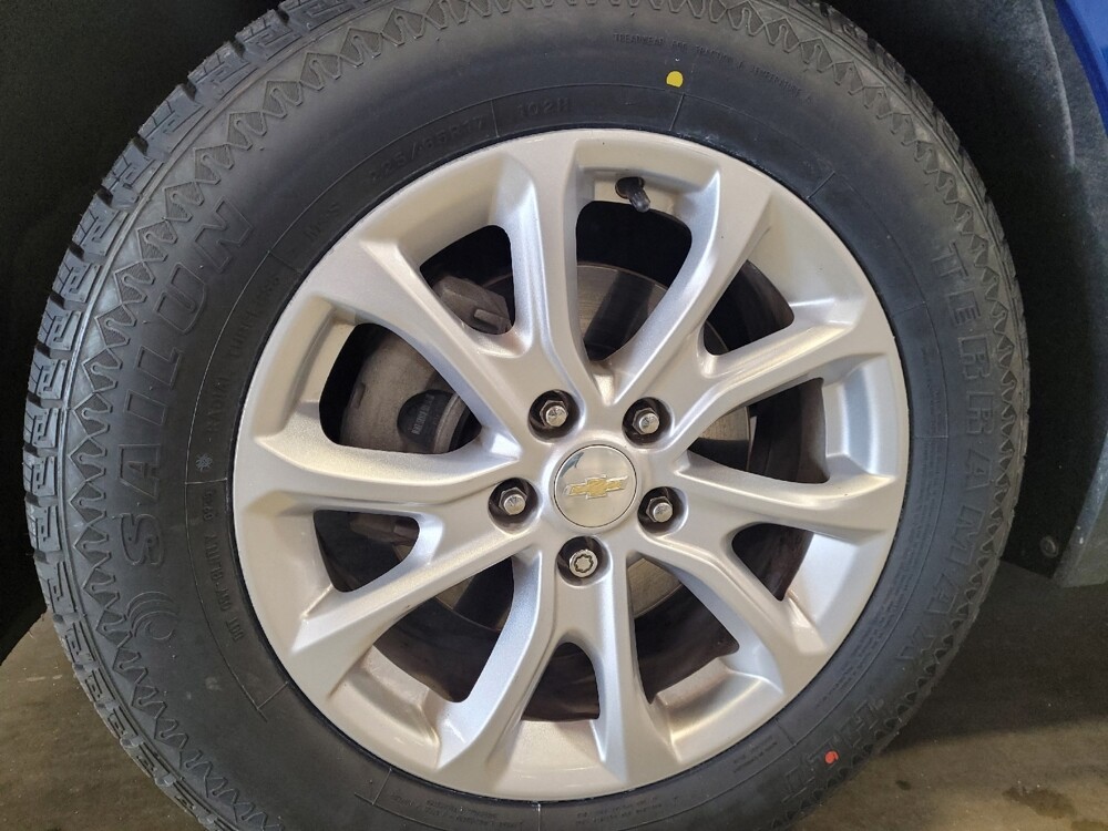 2019 Chevrolet Equinox in Montclair, CA 91763 - 18093864 31