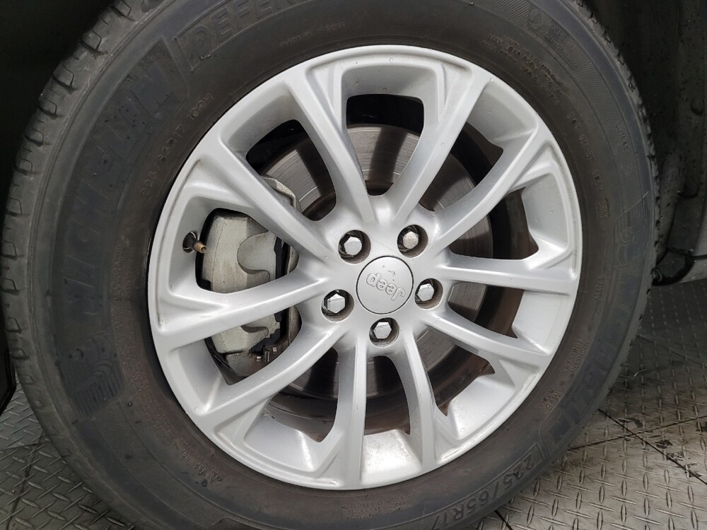 2019 Jeep Cherokee in Albuquerque, NM 87123 - 18093865 31