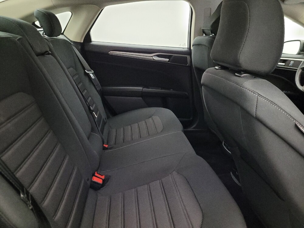 2020 Ford Fusion in Phoenix, AZ 85015 - 18093867 19