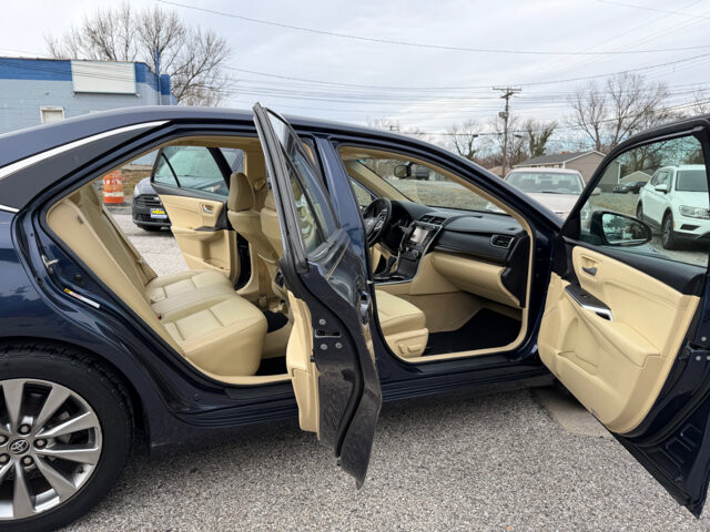 2016 Toyota Camry in Baltimore, MD 21225 - 18093883 7