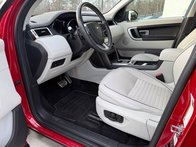 2019 Land Rover Discovery Sport in Knoxville, TN 37920 - 18093884 11