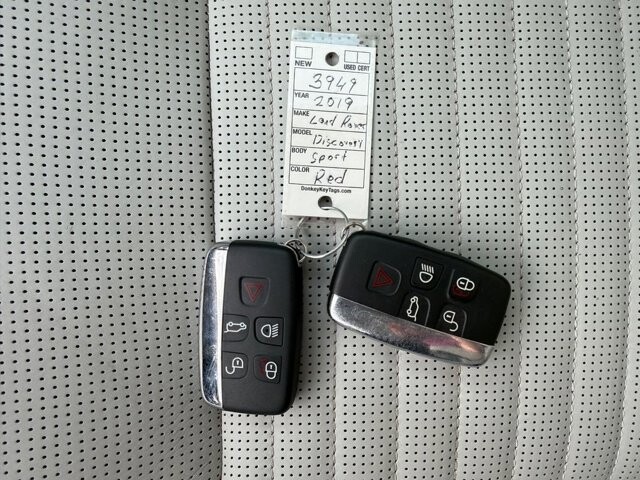 2019 Land Rover Discovery Sport in Knoxville, TN 37920 - 18093884 28