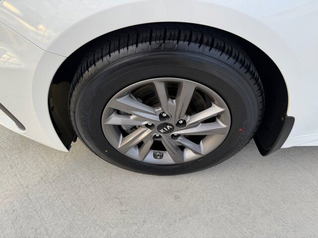 2020 Kia Optima in Knoxville, TN 37920 - 18093885 29