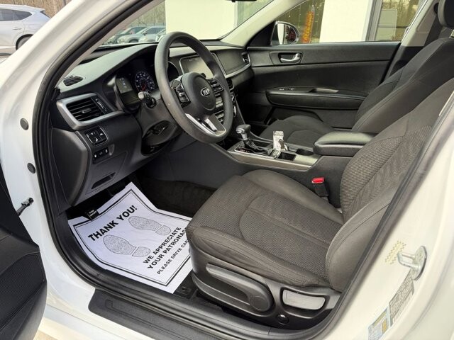 2020 Kia Optima in Knoxville, TN 37920 - 18093885 11